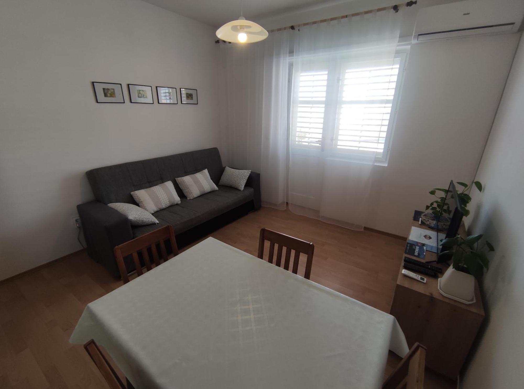 Landeka Apartment *