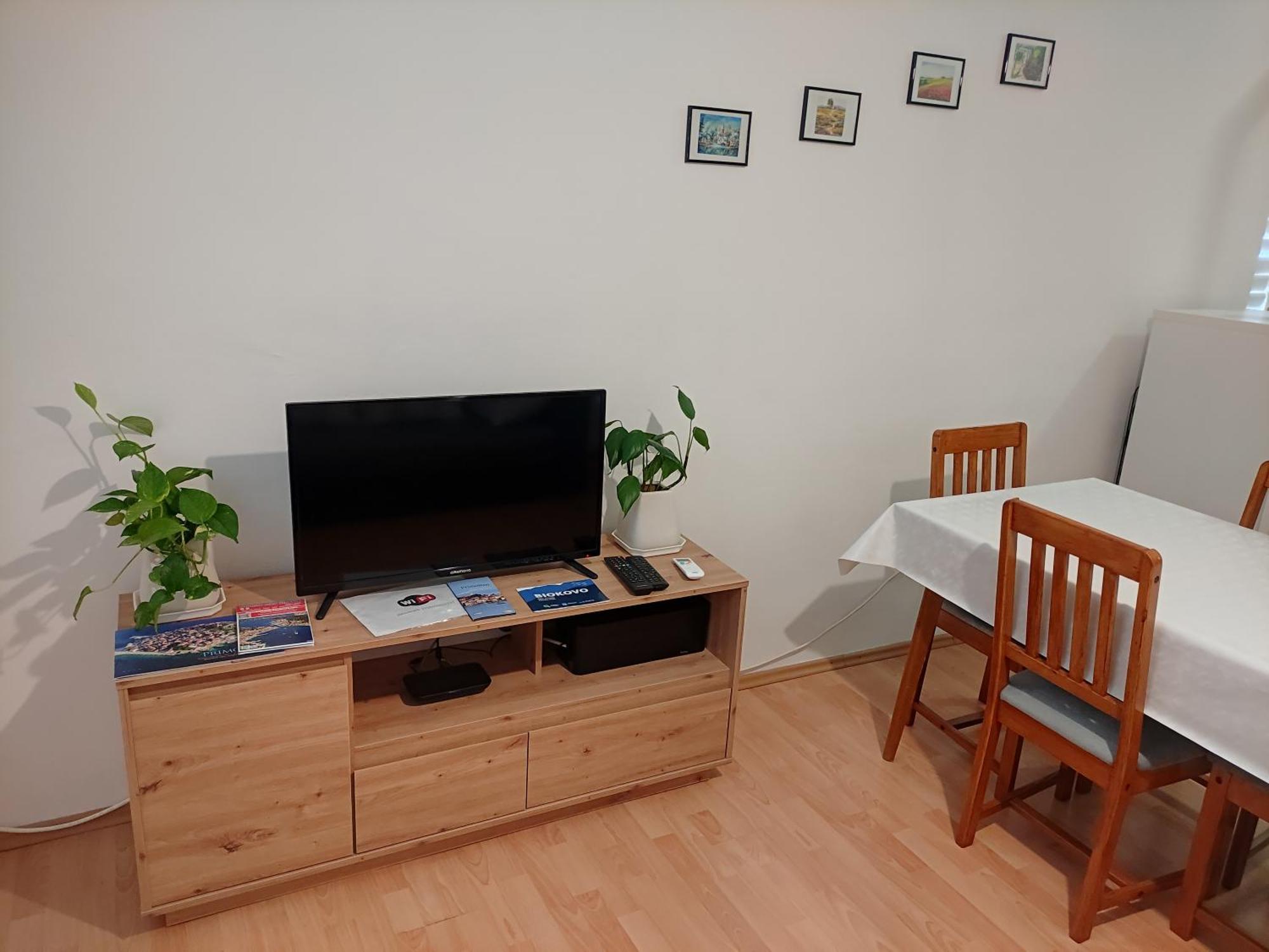 Apartment Landeka Primosten